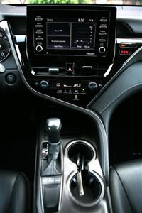 2023 Toyota Camry SE Nightshade   - Photo 19 - Strasburg, PA 17579