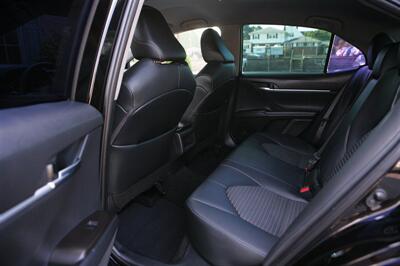 2023 Toyota Camry SE Nightshade   - Photo 13 - Strasburg, PA 17579