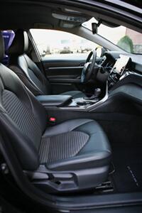 2023 Toyota Camry SE Nightshade   - Photo 16 - Strasburg, PA 17579