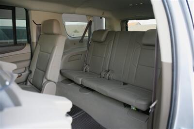 2019 GMC Yukon XL SLT   - Photo 17 - Strasburg, PA 17579
