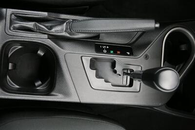 2017 Toyota RAV4 LE AWD   - Photo 23 - Strasburg, PA 17579