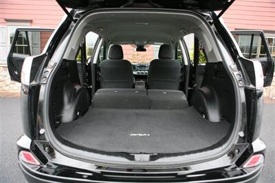 2017 Toyota RAV4 LE AWD   - Photo 15 - Strasburg, PA 17579