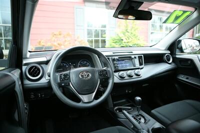 2017 Toyota RAV4 LE AWD   - Photo 12 - Strasburg, PA 17579