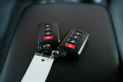 2016 Toyota Avalon Limited   - Photo 25 - Strasburg, PA 17579