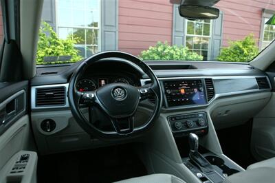 2019 Volkswagen Atlas V6 SE w/tech AWD   - Photo 12 - Strasburg, PA 17579