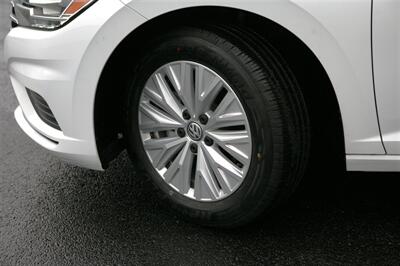 2019 Volkswagen Jetta S - Photo 3 - Strasburg, PA 17579