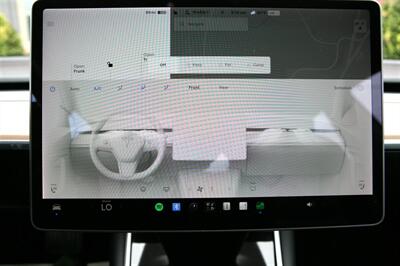 2020 Tesla Model 3 Long Range - Photo 22 - Strasburg, PA 17579