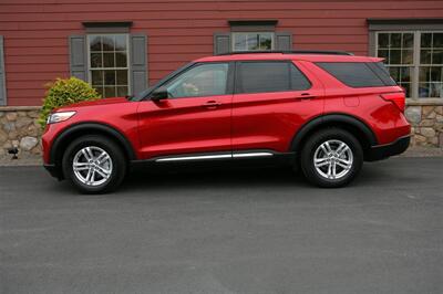 2021 Ford Explorer XLT 4WD - Photo 4 - Strasburg, PA 17579