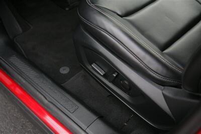 2021 Ford Explorer XLT 4WD - Photo 10 - Strasburg, PA 17579