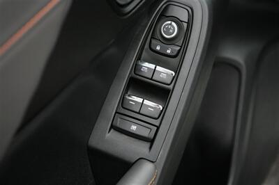 2024 Subaru Crosstrek Limited   - Photo 9 - Strasburg, PA 17579