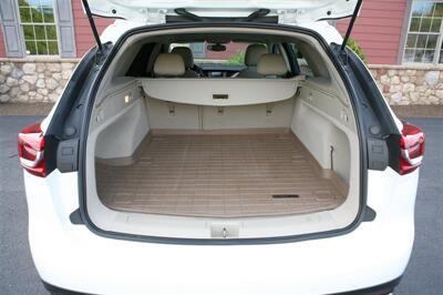 2018 Buick Regal TourX Preferred   - Photo 14 - Strasburg, PA 17579