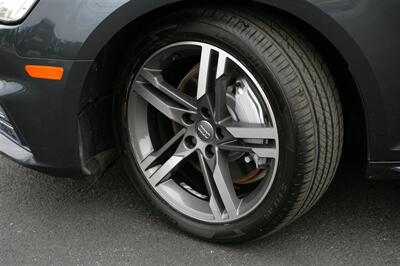 2018 Audi A4 2.0T quattro Premium   - Photo 3 - Strasburg, PA 17579