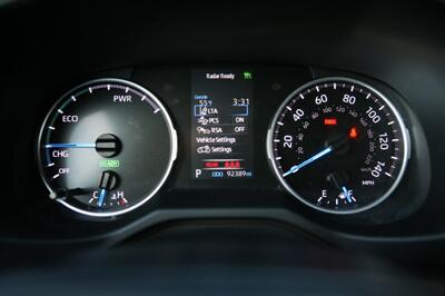 2021 Toyota RAV4 Hybrid LE AWD   - Photo 22 - Strasburg, PA 17579