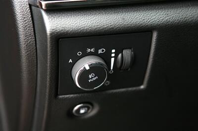 2021 Jeep Grand Cherokee Limited X AWD   - Photo 12 - Strasburg, PA 17579