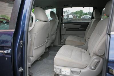 2016 Honda Odyssey SE - Photo 14 - Strasburg, PA 17579