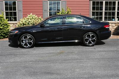 2020 Volkswagen Passat R-Line   - Photo 4 - Strasburg, PA 17579