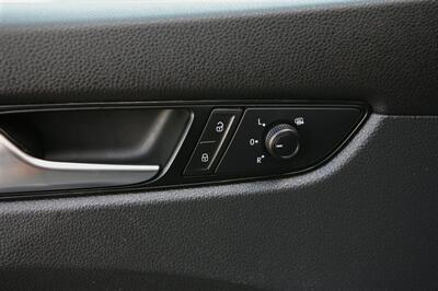 2020 Volkswagen Passat R-Line   - Photo 10 - Strasburg, PA 17579