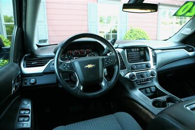 2020 Chevrolet Suburban LS 2WD - Photo 12 - Strasburg, PA 17579