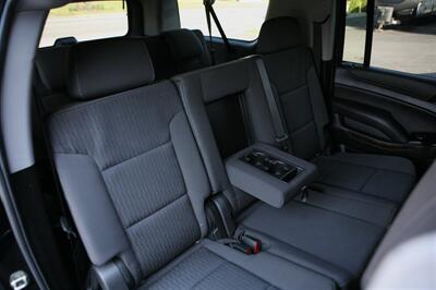 2020 Chevrolet Suburban LS 2WD - Photo 18 - Strasburg, PA 17579