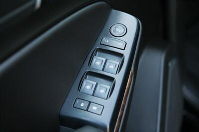 2020 Chevrolet Suburban LS 2WD - Photo 9 - Strasburg, PA 17579