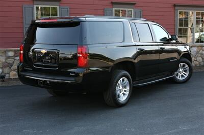2020 Chevrolet Suburban LS 2WD - Photo 5 - Strasburg, PA 17579