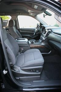 2020 Chevrolet Suburban LS 2WD - Photo 19 - Strasburg, PA 17579