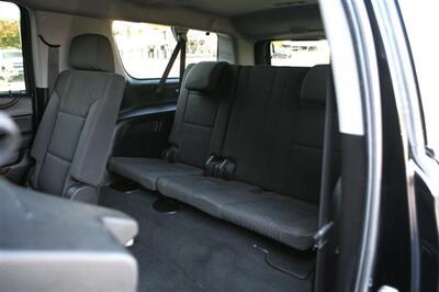 2020 Chevrolet Suburban LS 2WD - Photo 14 - Strasburg, PA 17579