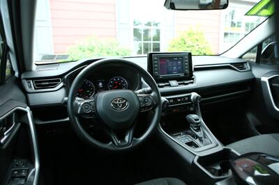 2021 Toyota RAV4 XLE AWD   - Photo 12 - Strasburg, PA 17579