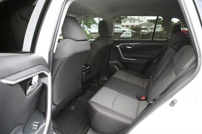 2021 Toyota RAV4 XLE AWD   - Photo 13 - Strasburg, PA 17579