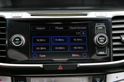 2013 Honda Accord EX-L V6 6-speed Manual   - Photo 21 - Strasburg, PA 17579