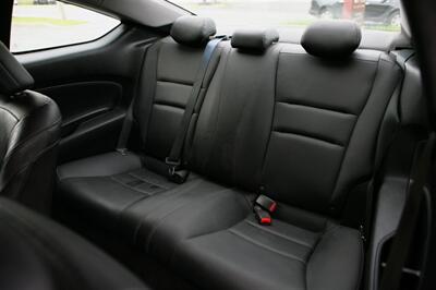 2013 Honda Accord EX-L V6 6-speed Manual   - Photo 15 - Strasburg, PA 17579