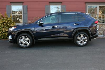 2019 Toyota RAV4 Hybrid Limited   - Photo 4 - Strasburg, PA 17579