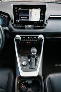 2019 Toyota RAV4 Hybrid Limited   - Photo 21 - Strasburg, PA 17579