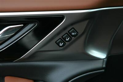 2022 Subaru Outback Touring XT AWD   - Photo 10 - Strasburg, PA 17579