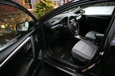 2016 Toyota Corolla L   - Photo 8 - Strasburg, PA 17579