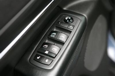 2021 Jeep Grand Cherokee Limited 4X4 - Photo 9 - Strasburg, PA 17579