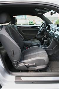 2013 Volkswagen Beetle Turbo PZEV   - Photo 16 - Strasburg, PA 17579