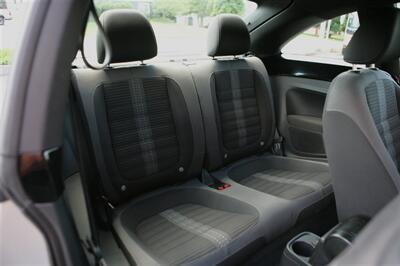2013 Volkswagen Beetle Turbo PZEV   - Photo 15 - Strasburg, PA 17579