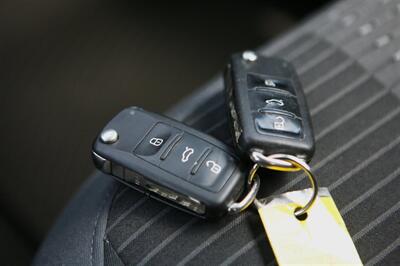 2013 Volkswagen Beetle Turbo PZEV   - Photo 23 - Strasburg, PA 17579