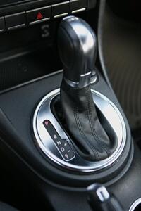 2013 Volkswagen Beetle Turbo PZEV   - Photo 22 - Strasburg, PA 17579