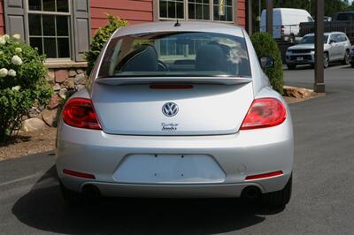 2013 Volkswagen Beetle Turbo PZEV   - Photo 6 - Strasburg, PA 17579