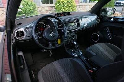 2013 Volkswagen Beetle Turbo PZEV   - Photo 12 - Strasburg, PA 17579