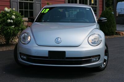 2013 Volkswagen Beetle Turbo PZEV   - Photo 2 - Strasburg, PA 17579