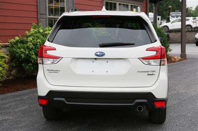 2022 Subaru Forester Limited AWD   - Photo 6 - Strasburg, PA 17579