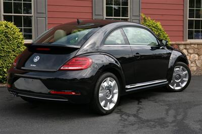 2019 Volkswagen Beetle 2.0T SE - Photo 5 - Strasburg, PA 17579
