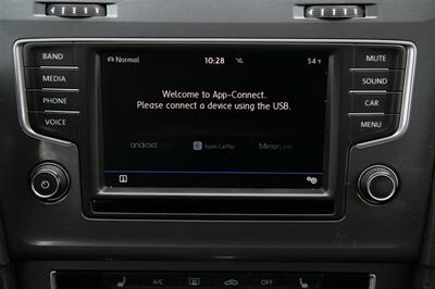 2017 Volkswagen Golf Alltrack TSI S 4Motion - Photo 21 - Strasburg, PA 17579