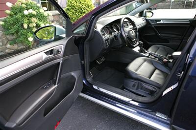 2017 Volkswagen Golf Alltrack TSI S 4Motion - Photo 8 - Strasburg, PA 17579