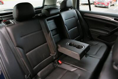 2017 Volkswagen Golf Alltrack TSI S 4Motion - Photo 16 - Strasburg, PA 17579