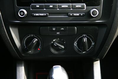 2015 Volkswagen Jetta S - Photo 20 - Strasburg, PA 17579
