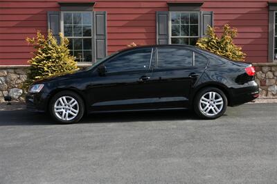2015 Volkswagen Jetta S - Photo 4 - Strasburg, PA 17579